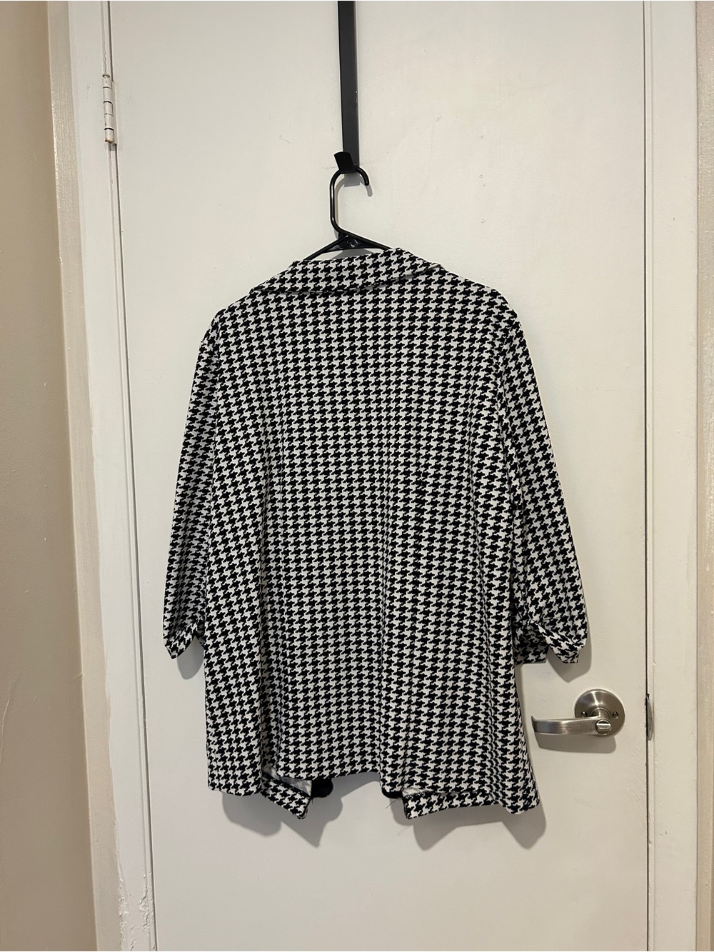 LC black & white houndstooth soft blazer - Picture 3 of 3